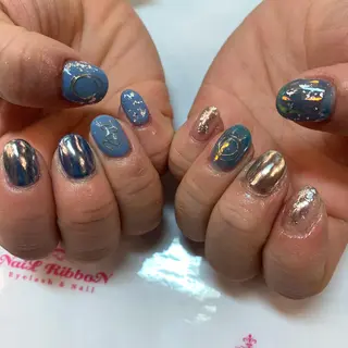 ネイル ネイルリボン 受付スタッフのネイルデザイン