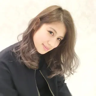 ミディアム セミロング カラー パーマ 北川大輔🌟 小顔レイヤーカットのヘアスタイル