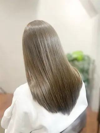 ロング ＳＨＩ ＺＵのヘアスタイル