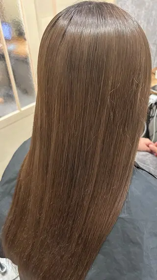 ロング カラー 似合わせ 顔周りYUUGAのヘアスタイル