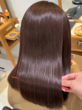 セミロング BISCO hair 小西冬馬 縮毛矯正のヘアスタイル