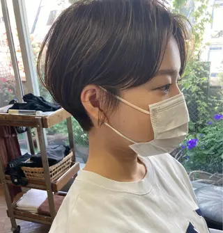 ショート カラー Hareru 豊田 修廣のヘアスタイル