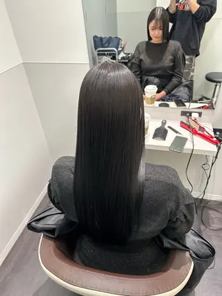 ロング カラー 美髪特化✨ 伊織✨縮毛矯正✨のヘアスタイル