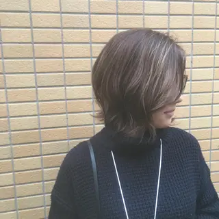 ショート カラー しのはら まどかのヘアスタイル