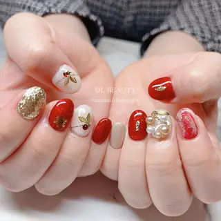 ネイル .. momoko🕊のネイルデザイン