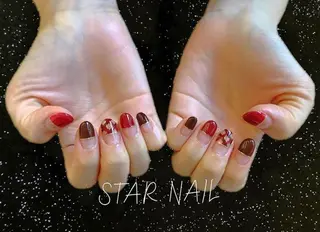 ネイル STAR NAILのネイルデザイン