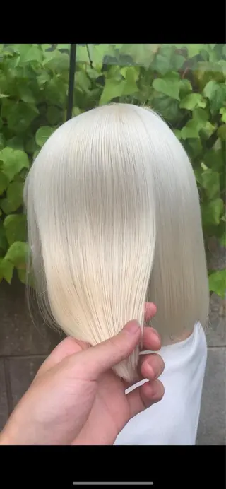 ミディアム カラー れい🫧 ハイトーン特化のヘアスタイル