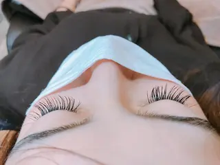 マツエク・マツパ HAIR&MAKE EARTH所属・🧸Satsuki 💛のマツエク・マツパデザイン