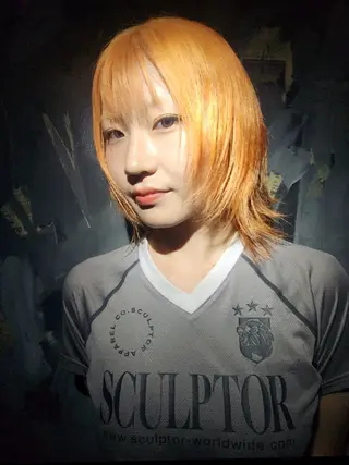 ショート ハイトーン/ブリーチ /デザインカラーのヘアスタイル