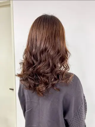 セミロング パーマ 🥇近藤 恭輔🥇 Recharme新保のヘアスタイル