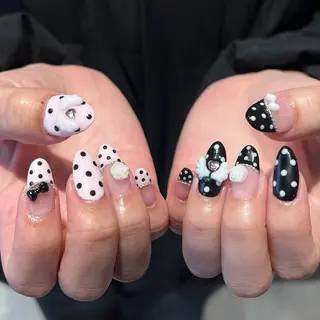 ネイル 高橋 麻里子のネイルデザイン