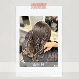 ロング カラー ☘️ motion ALOE ☘️のヘアスタイル