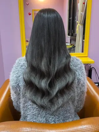 ロング NON ちび編み・シールのヘアスタイル