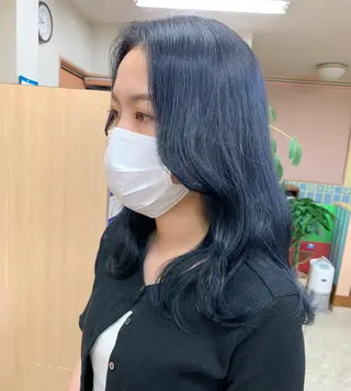 ミディアム yui .のヘアスタイル