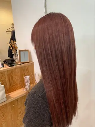 ロング 室谷 ゆりあのヘアスタイル