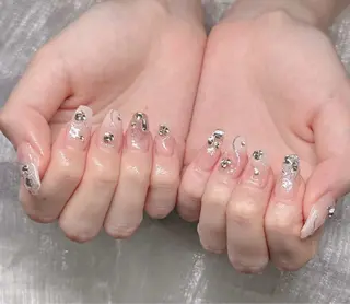 ネイル Lee Nailsのネイルデザイン
