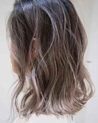ミディアム Yuki☺︎パーマ レイヤーカットのヘアスタイル