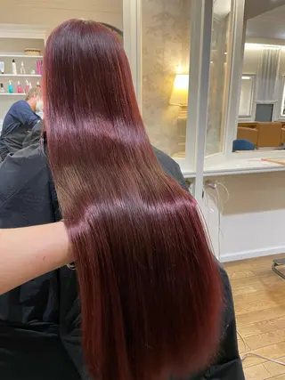 ロング ブリーチ毛矯正.髪質 改善.髪にドラマをのヘアスタイル