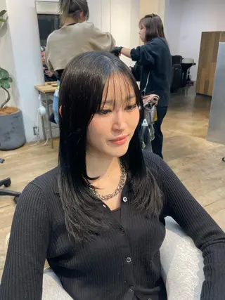 セミロング BELO 大阪店所属・BELO OSAKA カエデのヘアスタイル