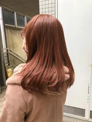 カラー 竹内 絢香のヘアスタイル