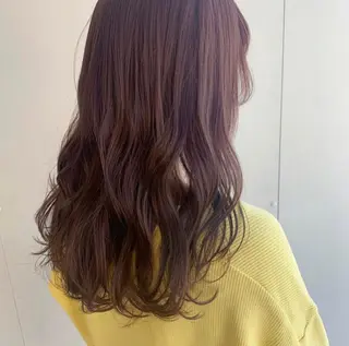 カラー 山口 莉奈のヘアスタイル