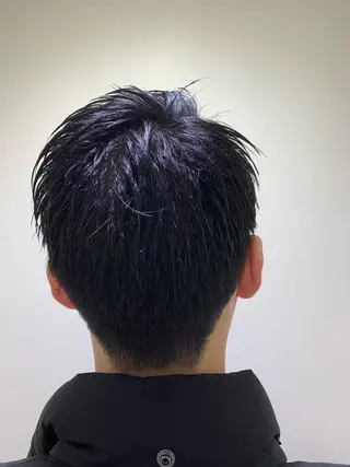 ショート 岡崎 海人のヘアスタイル