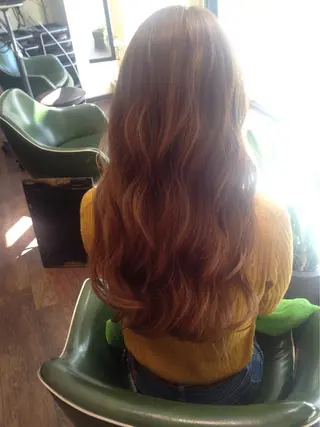 ロング カラー パーマ Largo ラルゴのヘアスタイル