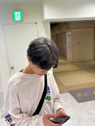 カラー メンズ BREEZE原宿所属・頭身浴ヘッドスパ🌿 艶カラー/ヒロトのエステ・リラクイメージ