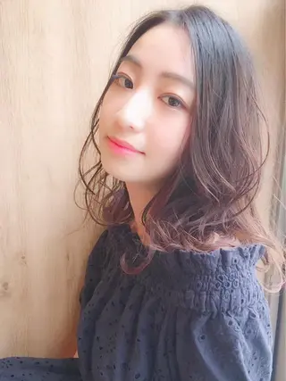 ミディアム ヘアアレンジ Watai 艶髪 當間 大知のヘアスタイル