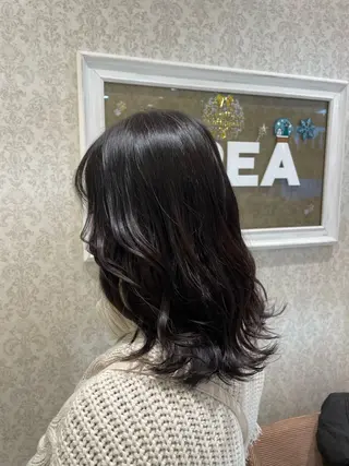 ミディアム ヘアアレンジ ブリーチなしカラー/ 暖色カラー/艶カラーのヘアスタイル