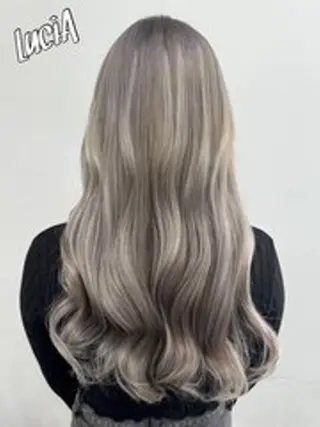 ロング ヘアアレンジ カラー LuciAエクステ カラー3000セラのヘアスタイル