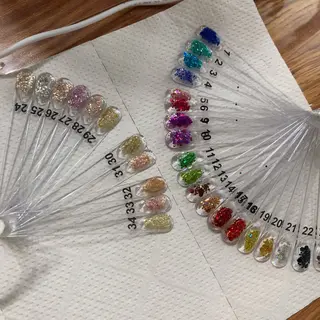 ネイル Legit nail salonのネイルデザイン
