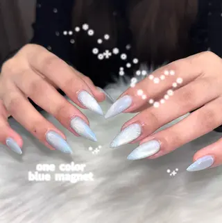 ネイル 🧸fein. rena🩰のネイルデザイン