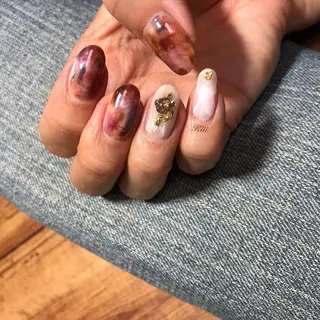 ネイル kiii.__ ✴︎*のネイルデザイン