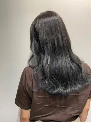 ロング カラー ツヤカラー🤍 ARISAのヘアスタイル