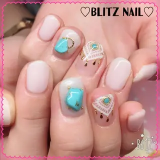 ネイル BLITZ Nail 岩田💅🏻✨のネイルデザイン