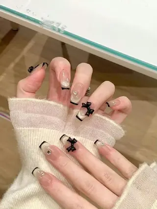カラー AIN Nailのネイルデザイン