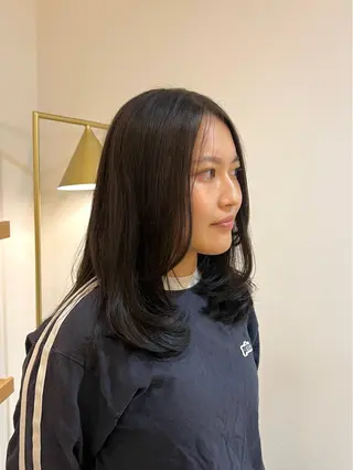 セミロング カラー 艶カラー/透明感 /ヒグチアオイのヘアスタイル
