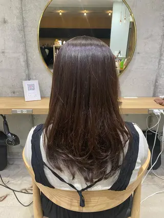 ロング カラー fumi🪞血色感 アップ艶カラーのヘアスタイル