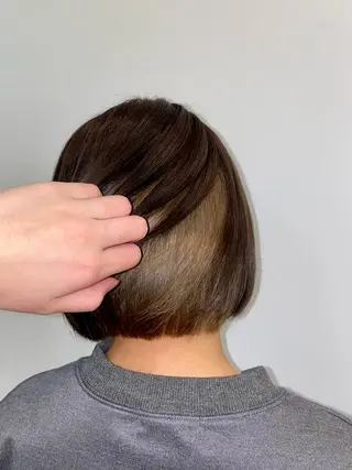 カラー j-sure所属・サントス 芳美のヘアスタイル