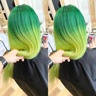 ロング ケアブリーチ 黒瀬有汰のヘアスタイル