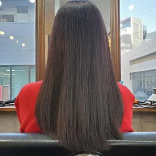 セミロング カラー S. ERIのヘアスタイル