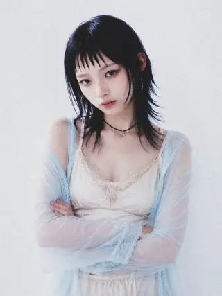 カラー ミディアム OMA カタギシのヘアスタイル