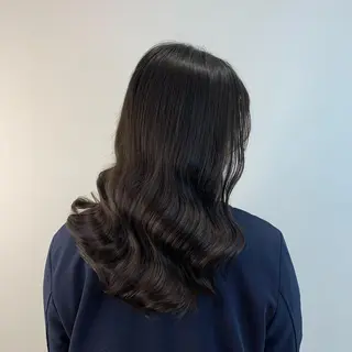 セミロング カラー カットが上手い 💇‍♂🌸サク🌸のヘアスタイル