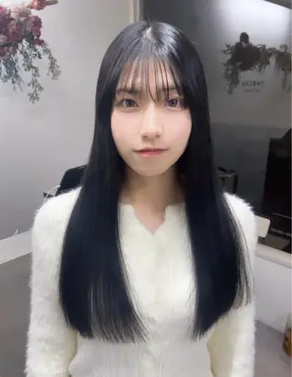 ロング カラー ami omochaのヘアスタイル