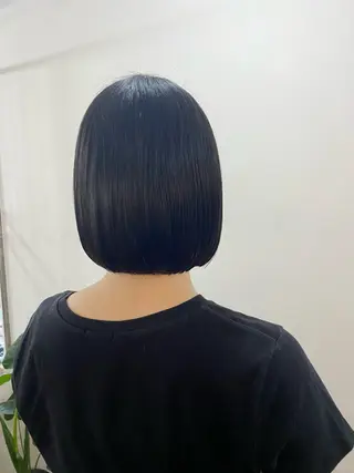 ショート カラー Kazaoka Saraのヘアスタイル