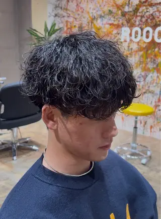 パーマ メンズ 林 侑弥のヘアスタイル