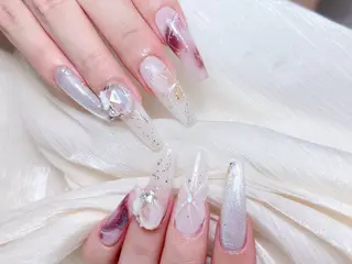 ネイル M🌷nail 長さだし専門店のネイルデザイン