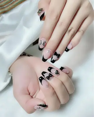 ネイル Amina nail salonのネイルデザイン