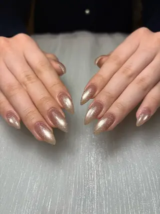 ネイル mofie🤍ユミ/ 恵比寿/パラジェルのネイルデザイン